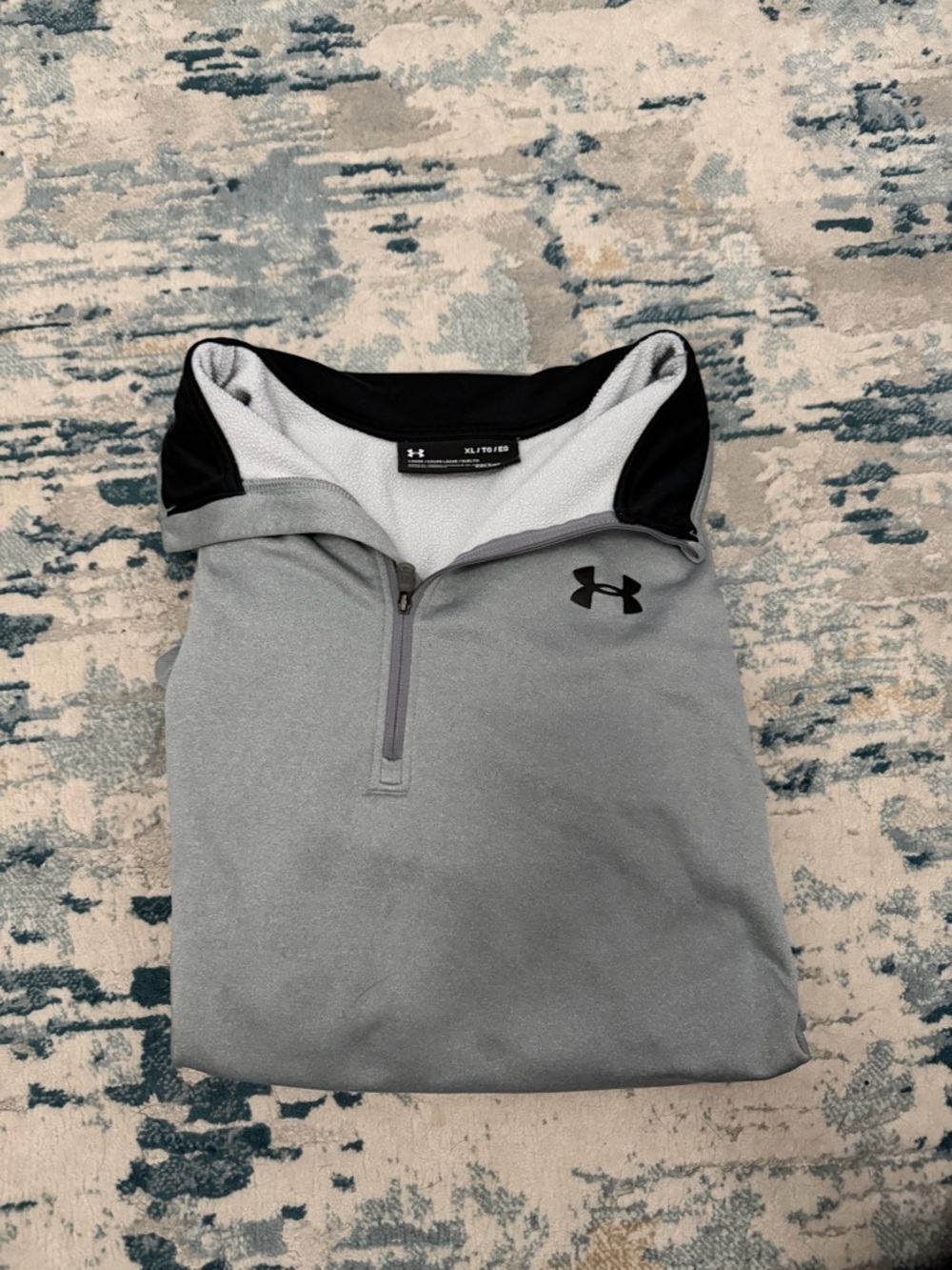 Under Armour Light Gray Fleece 1/4 Zip with Black Trim